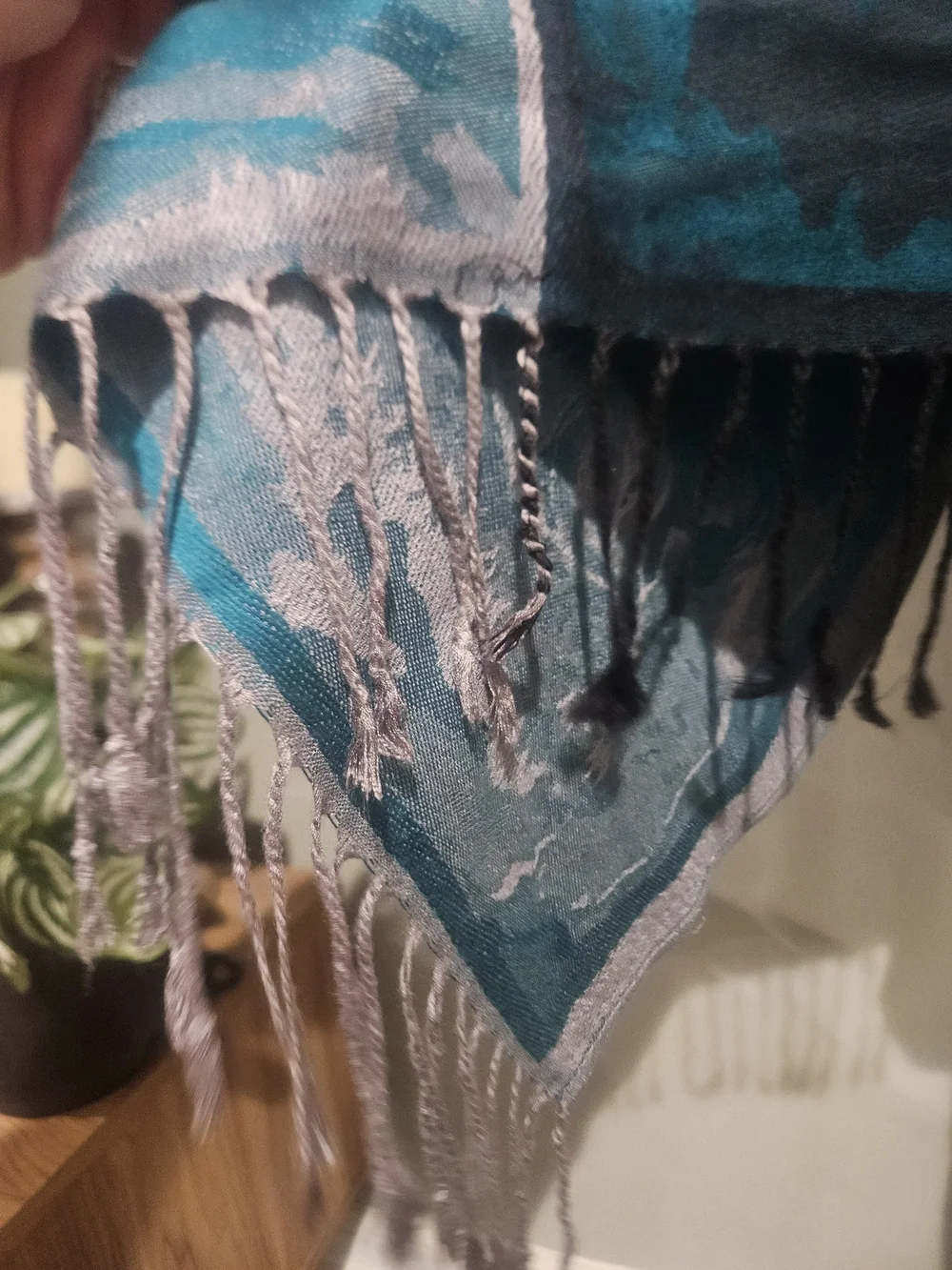Vintage Ama Waterways Silk Feel Fringe Shawl Wrap Scarf Blue Abstract
